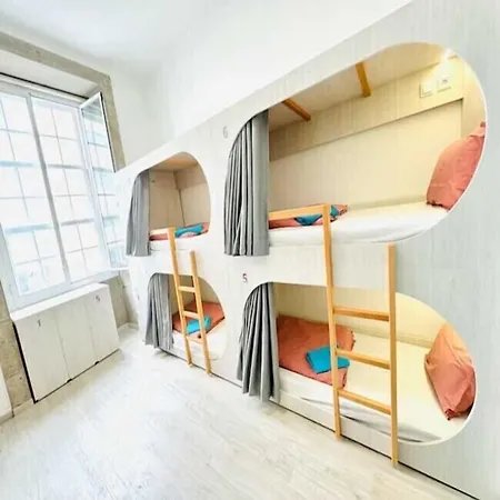 Fantasy Hostel *