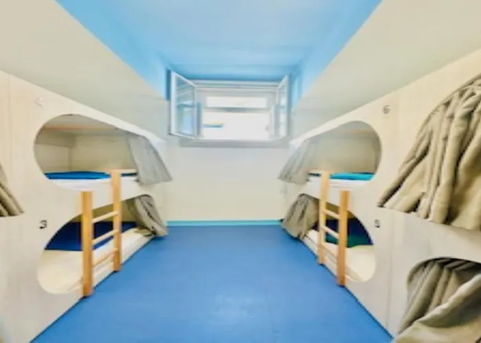 Fantasy Hostel Porto