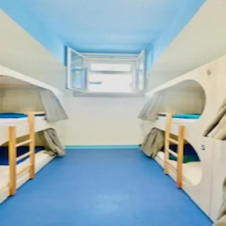 Fantasy Hostel Πόρτο